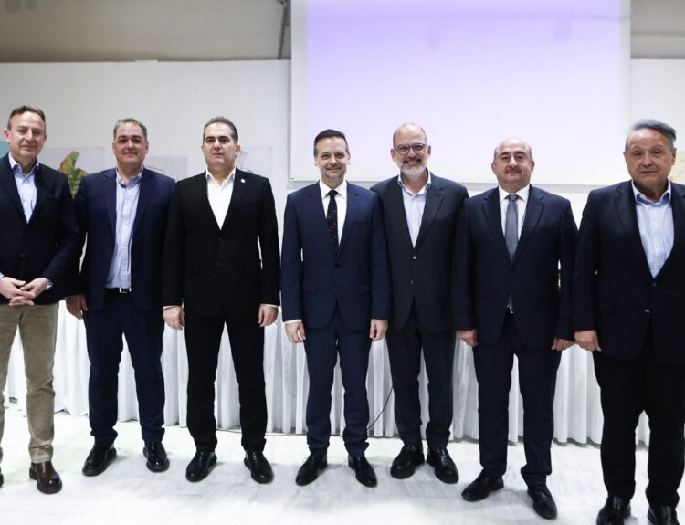 ΠΟΛΕΙΣ