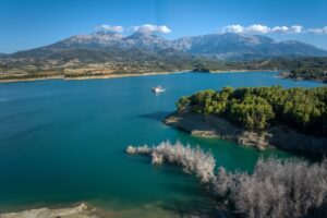 ΧΑΜΗΛΗ Η ΣΤΑΘΜΗ ΤΟΥ ΝΕΡΟΥ ΣΤΟ ΦΡΑΓΜΑ ΤΟΥ ΑΣΤΕΡΙΟΥ ΑΠΟ ΤΟ ΟΠΟΙΟ ΚΑΙ ΥΔΡΟΔΟΤΗΤΑΙ Η ΠΑΤΡΑ.ΑΕΡΟΦΩΤΟΓΡΑΦΙΑ:ΑΝΤΩΝΗΣ ΝΙΚΟΛΟΠΟΥΛΟΣ/EUROKINISSI