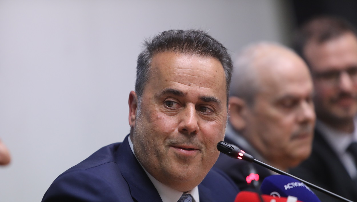 ΣΤΑΥΡΟΣ ΠΑΠΑΣΤΑΥΡΟΥ