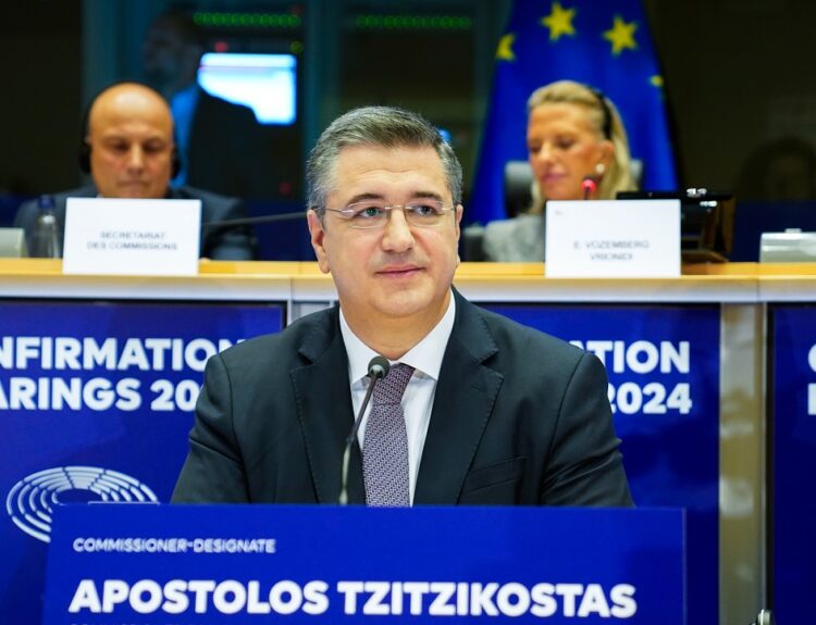 ΑΠΟΣΤΟΛΟΣ ΤΖΙΤΖΙΚΩΣΤΑΣ