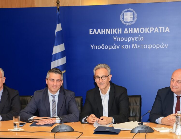 AKTOR ΚΑΙ ΥΠΟΥΡΓΕΙΟ ΥΠΟΔΟΜΩΝ