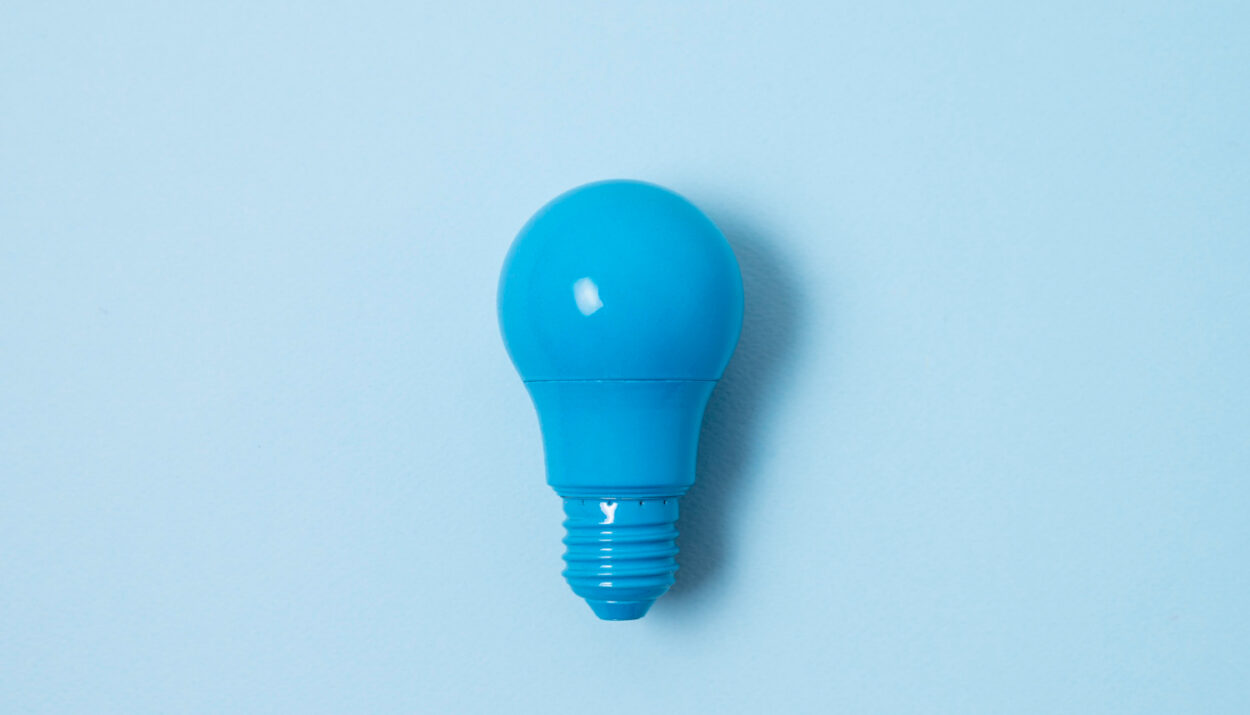 Μπλε τιμολόγια ρεύματος - Λάμπα μπλε