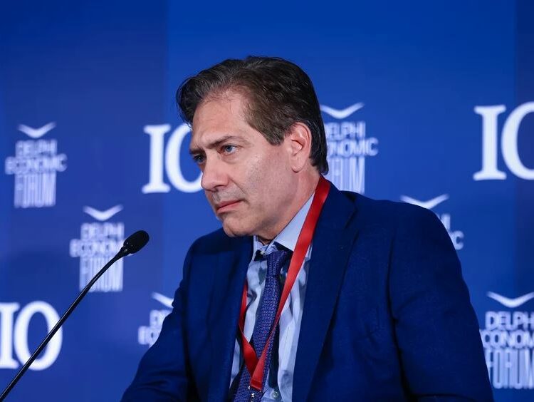 ΠΕΤΡΟΣ ΒΑΡΕΛΙΔΗΣ