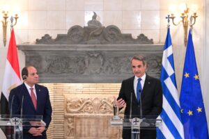 ΚΥΡΙΑΚΟΣ ΜΗΤΣΟΤΑΚΗΣ ΚΑΙ ΦΑΤΑΧ ΑΛ ΣΙΣΙ