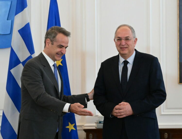 ΜΗΤΣΟΤΑΚΗΣ, ΚΑΔΗΣ