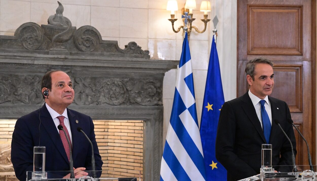 ΚΥΡΙΑΚΟΣ ΜΗΤΣΟΤΑΚΗΣ ΚΑΙ ΦΑΤΑΧ ΑΛ ΣΙΣΙ