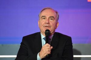 ΝΙΚΟΣ ΠΑΠΑΘΑΝΑΣΗΣ
