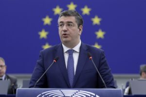 ΤΖΙΤΖΙΚΩΣΤΑΣ