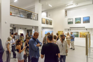 Τέχνη και περιβάλλον σε διάλογο με τον άνεμο στην έκθεση "Άνεμος, η ηχώ του Τοπίου" της Αγγελικής Αντωνέα Έως τις 4 Ιουλίου στην Art Project Space © RESINVEST/ΔΤ