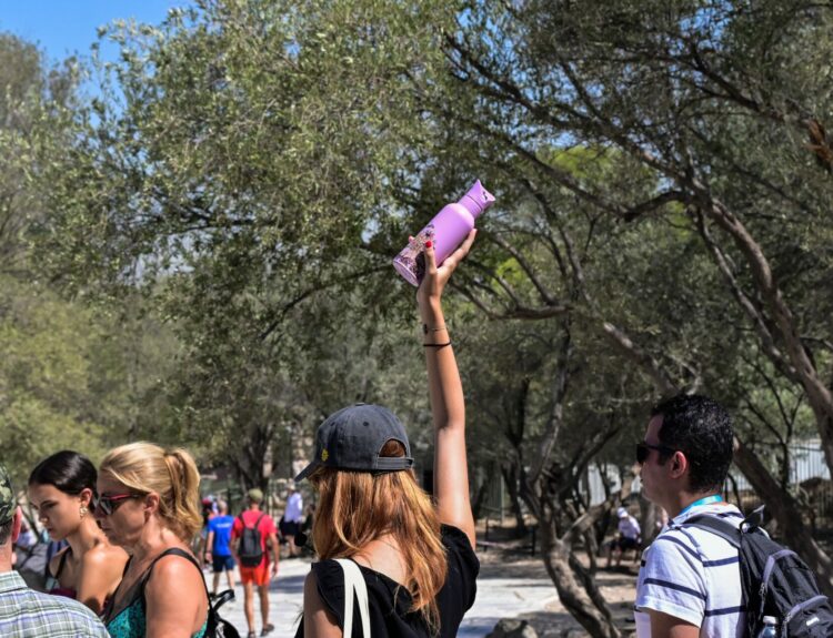 ΚΑΥΣΩΝΑΣ ΣΤΗΝ ΑΘΗΝΑ