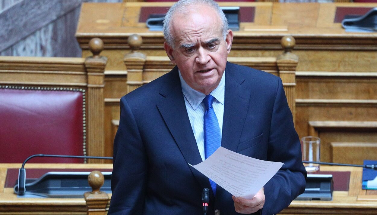 ΓΙΑΝΝΗΣ ΛΑΜΠΡΟΠΟΥΛΟΣ