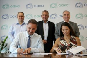 Μονάδα Στρατηγικών Συμβάσεων Υπερταμείου: Υπογραφή σύμβασης για την αποκατάσταση του περιβάλλοντος χώρου και της περίφραξης καθώς και την ανέγερση τοίχων αναρρίχησης στο ΟΑΚΑ © ΔΤ