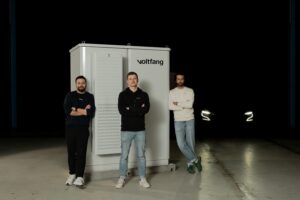 Η Voltfang μετατρέπει παλιές μπαταρίες ηλεκτρικών οχημάτων σε οικιακούς συσσωρευτές ενέργειας © Voltfang