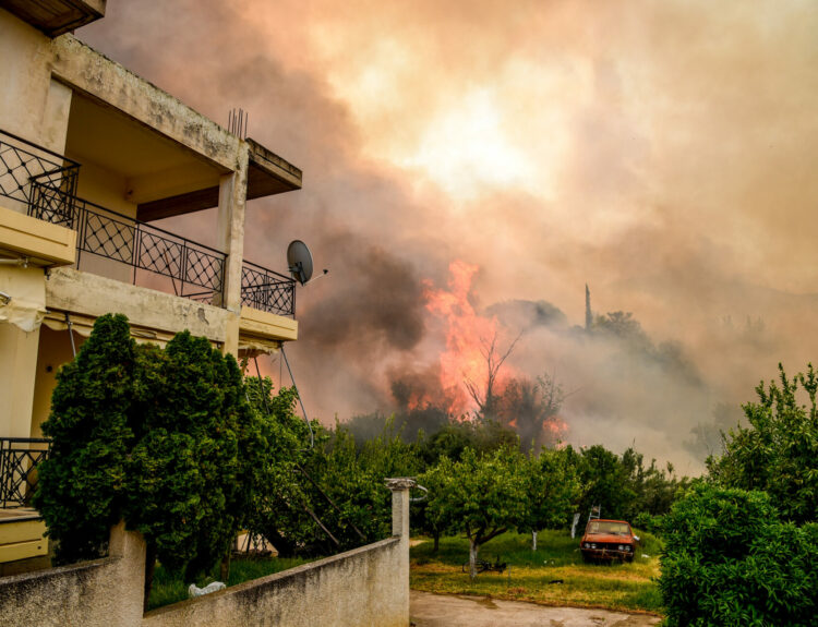 ΠΥΡΚΑΓΙΑ ΣΤΗΝ ΑΧΑΙΑ