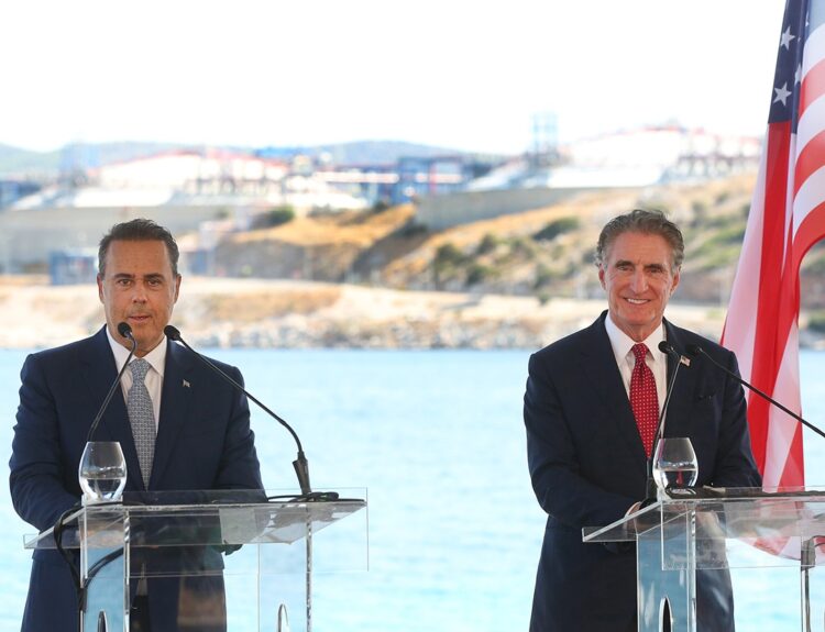 ΜΠΕΡΓΚΑΜ ΚΑΙ ΠΑΠΑΣΤΑΥΡΟΥ