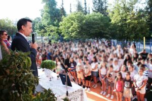 ΧΑΡΗΣ ΔΟΥΚΑΣ