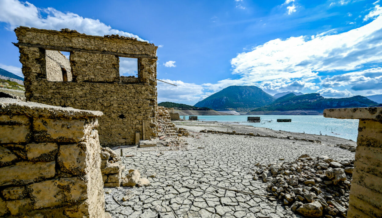 ΤΟ ΧΩΡΙΟ ΚΑΛΛΙΟ ΑΝΑΔΥΘΗΚΕ ΑΠΟ ΤΑ ΝΕΡΑ ΛΟΓΩ ΠΑΡΑΤΕΤΑΜΕΝΗΣ ΛΕΙΨΥΔΡΙΑΣ