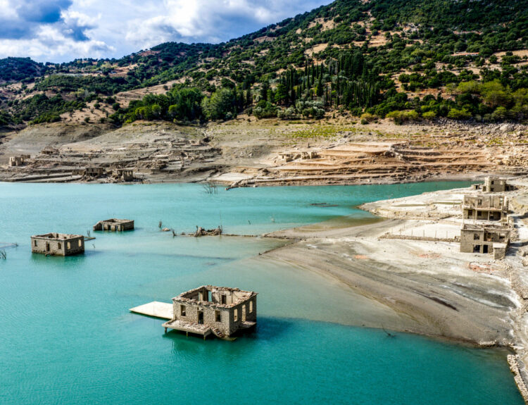 ΤΟ ΧΩΡΙΟ ΚΑΛΛΙΟ ΑΝΑΔΥΘΗΚΕ ΑΠΟ ΤΑ ΝΕΡΑ ΛΟΓΩ ΠΑΡΑΤΕΤΑΜΕΝΗΣ ΛΕΙΨΥΔΡΙΑΣ