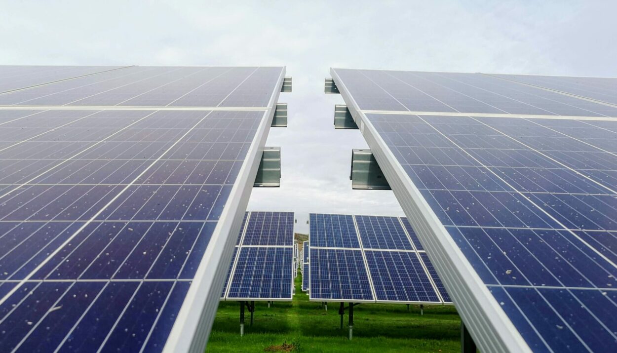 ΦΩΤΟΒΟΛΤΑΙΚΑ