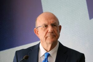 ΜΑΚΗΣ ΚΕΡΑΥΝΟΣ