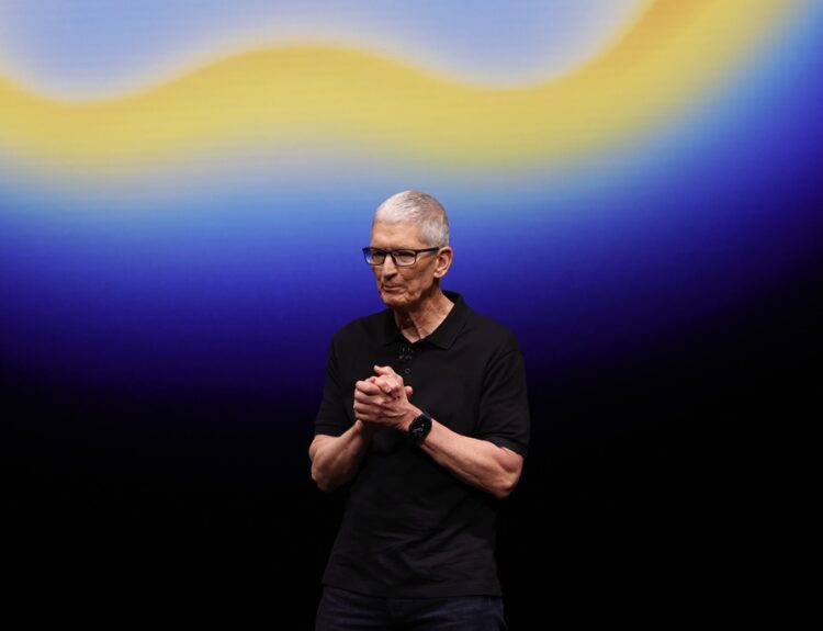 O CEO ΤΗΣ APPLE, ΤΙΜ ΚΟΥΚ