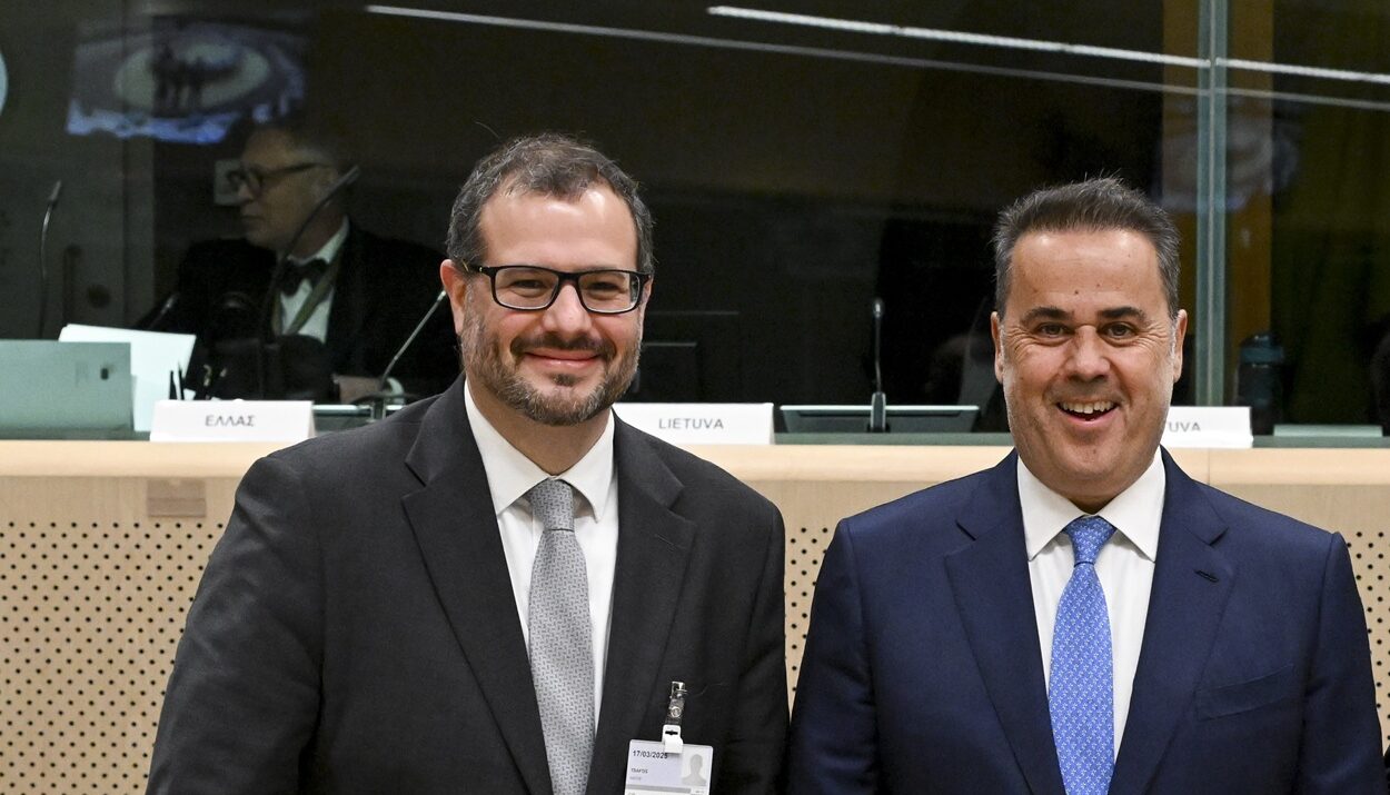 ΤΣΑΦΟΣ ΚΑΙ ΠΑΠΑΣΤΑΥΡΟΥ