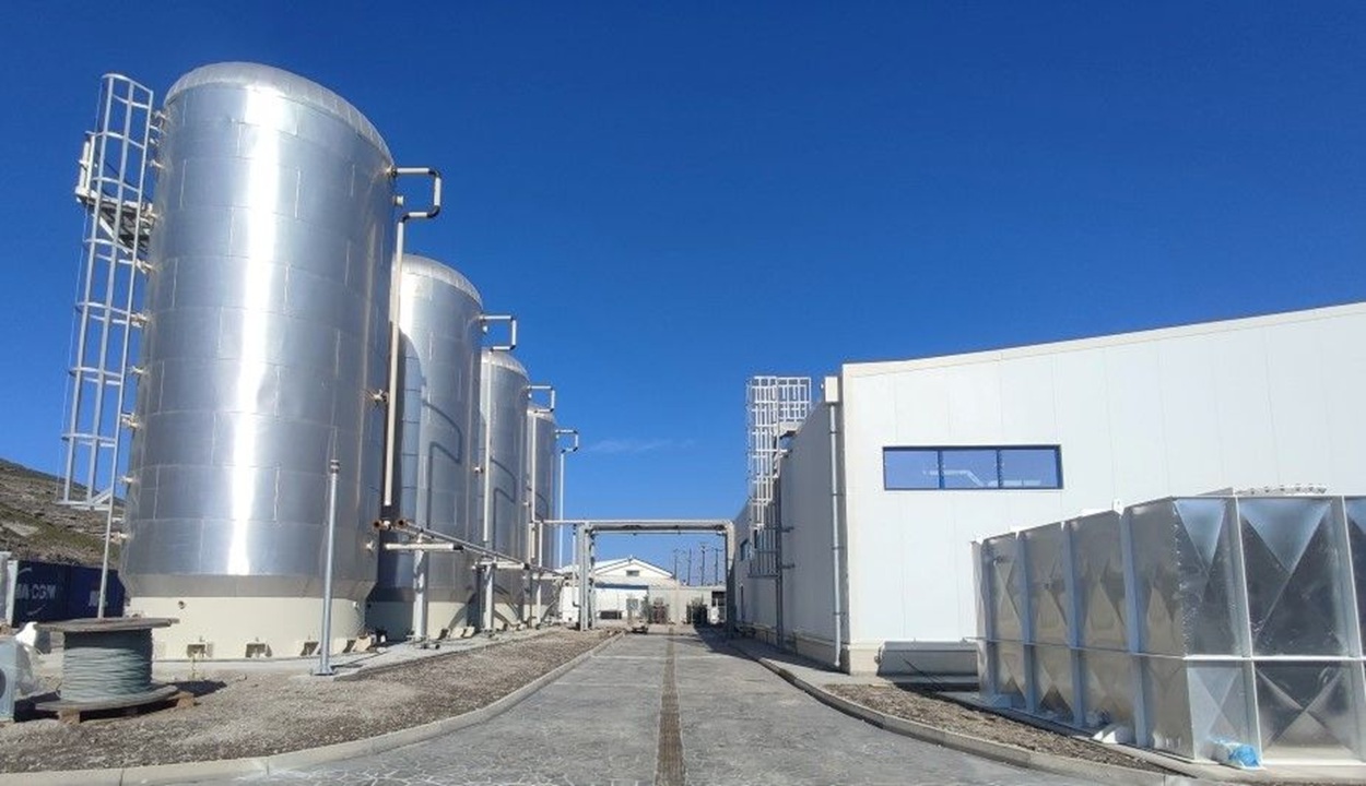 ΥΒΡΙΔΙΚΟΣ ΣΤΑΘΜΟΣ ΑΓΙΟΥ ΕΥΣΤΡΑΤΙΟΥ