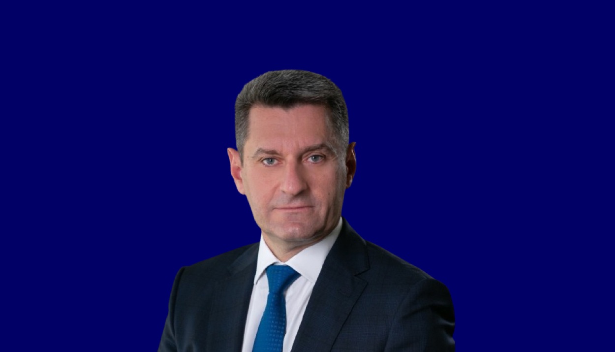 ΒΙΚΤΩΡ ΠΑΠΑΚΩΝΣΤΑΝΤΙΝΟΥ