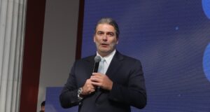 ΚΩΝΣΤΑΝΤΙΝΟΣ ΞΙΦΑΡΑΣ