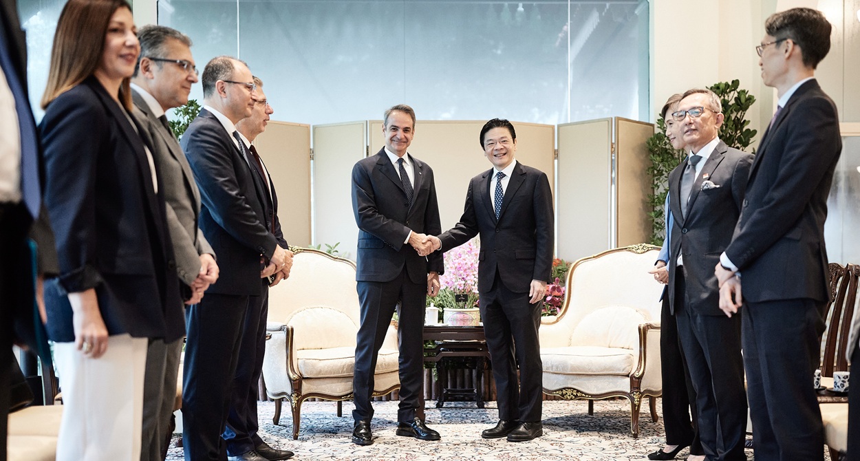 ΜΗΤΣΟΤΑΚΗΣ ΚΑΙ ΛΟΡΕΝΣ ΓΟΥΟΝΓΚ