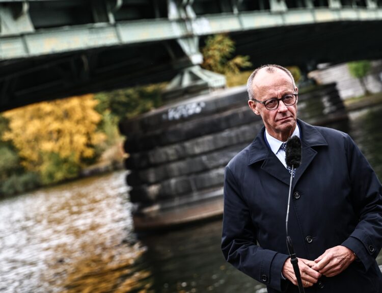 ΦΡΙΝΤΡΙΧ ΜΕΡΤΣ, ΓΕΡΜΑΝΙΑ