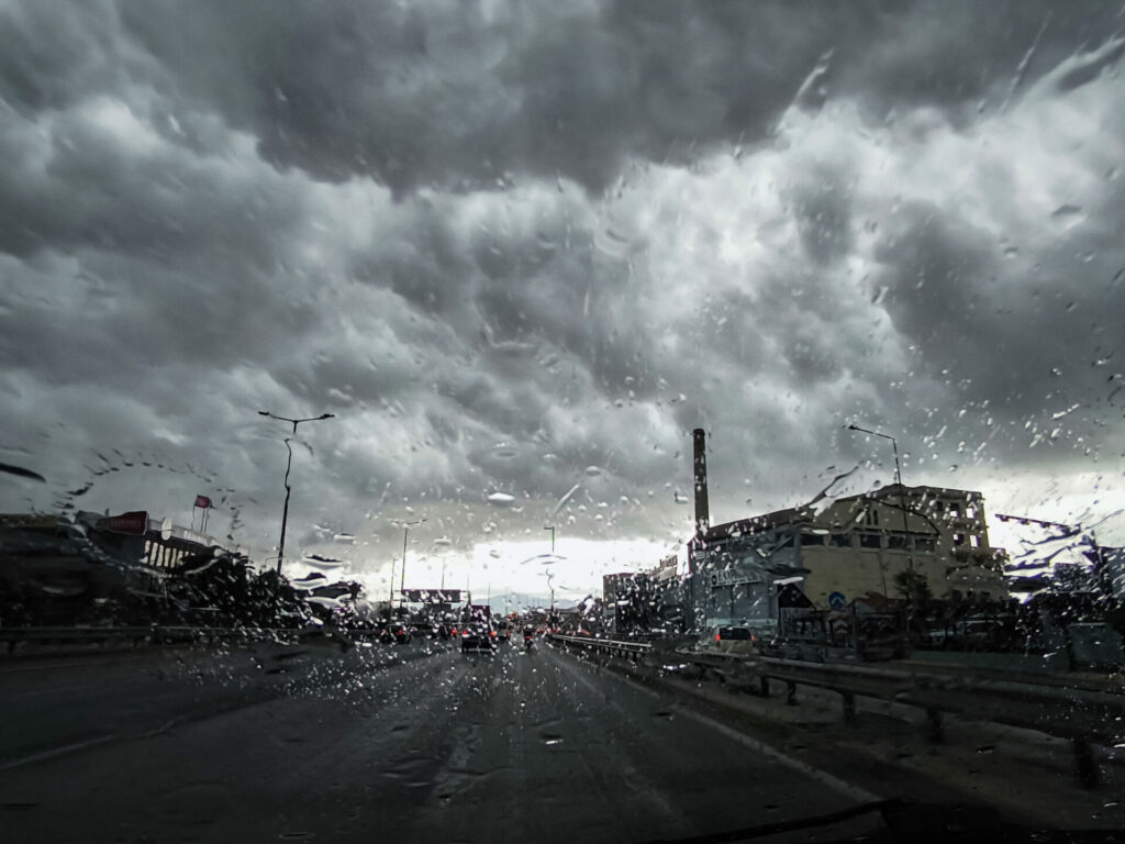 ΚΑΚΟΚΑΙΡΙΑ ΣΤΗΝ ΑΘΗΝΑ