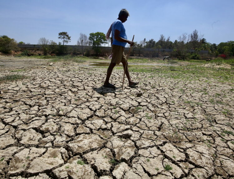 ΞΗΡΑΣΙΑ ΣΤΗΝ ΙΝΔΙΑ