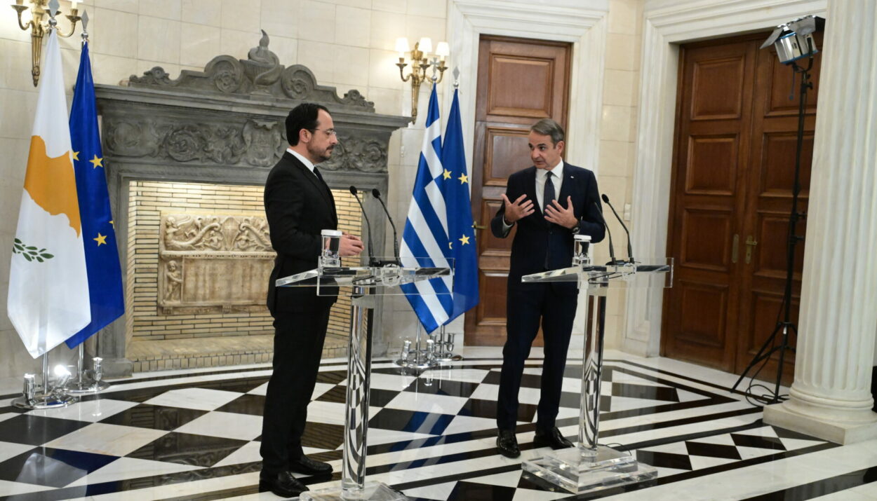 ΜΗΤΣΟΤΑΚΗΣ-ΧΡΙΣΤΟΔΟΥΛΙΔΗΣ