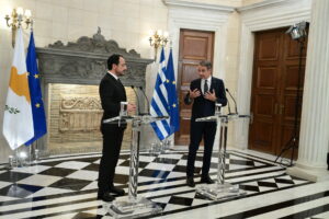 ΜΗΤΣΟΤΑΚΗΣ-ΧΡΙΣΤΟΔΟΥΛΙΔΗΣ