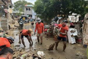 ΤΥΦΩΝΑΣ ΚΑΛΜΑΓΚΙ
