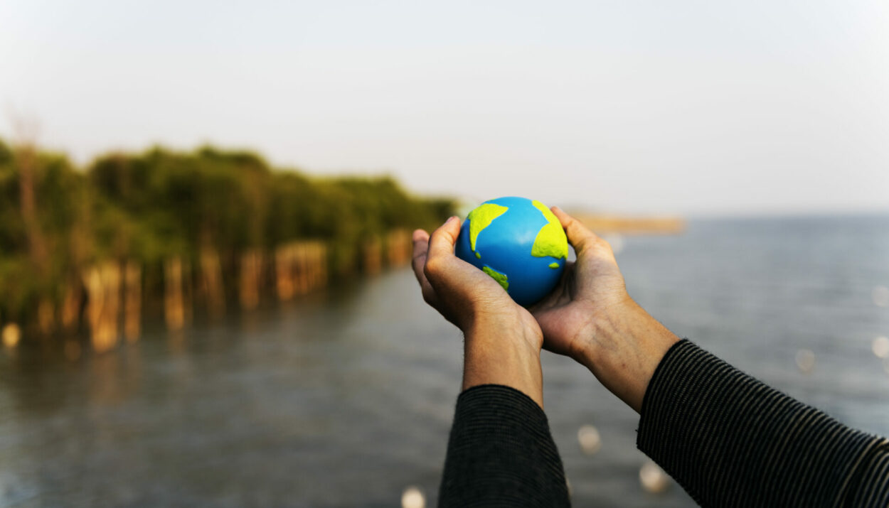 ΠΛΑΝΗΤΗΣ, ΠΡΑΣΙΝΗ ΜΕΤΑΒΑΣΗ