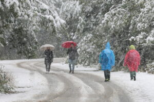 ΠΟΛΩΝΙΑ, ΚΑΙΡΟΣ