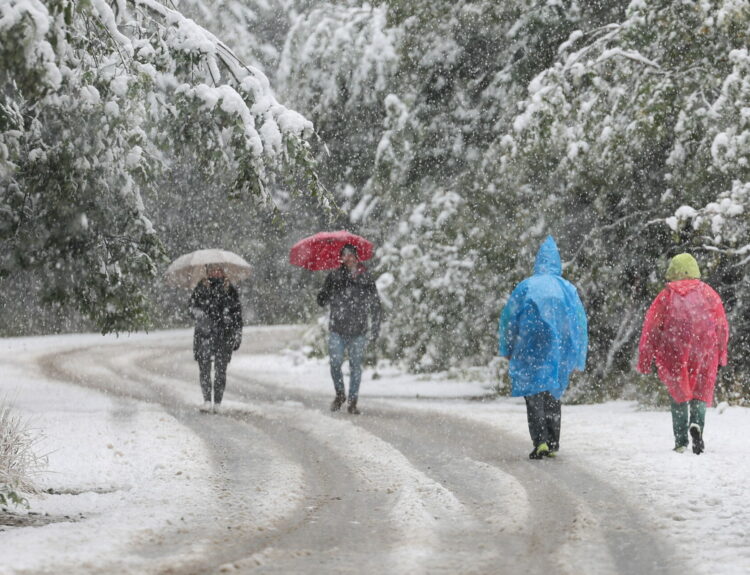 ΠΟΛΩΝΙΑ, ΚΑΙΡΟΣ