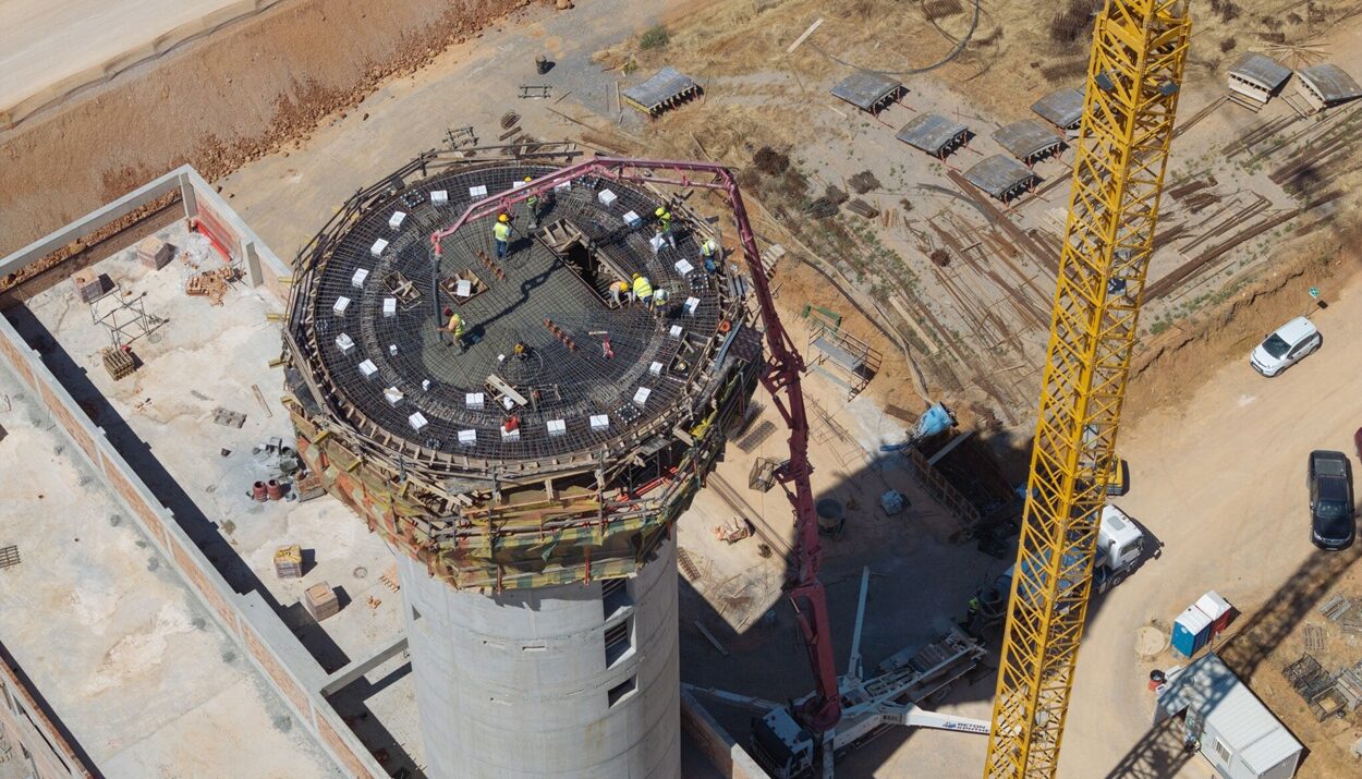 ΤΟ ΝΕΟ ΔΙΕΘΝΕΣ ΑΕΡΟΔΡΟΜΙΟ ΣΤΟ ΚΑΣΤΕΛΛΙ ΤΗΣ ΚΡΗΤΗΣ