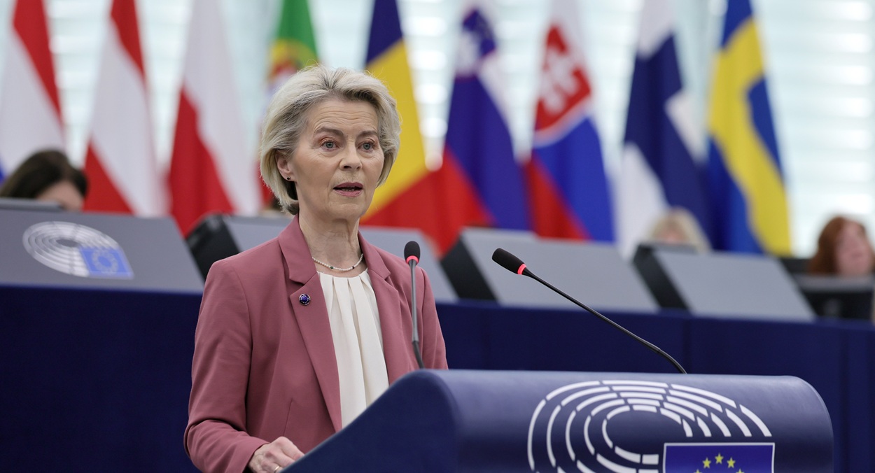 ΟΥΡΣΟΥΛΑ ΦΟΝ ΝΤΕΡ ΛΑΙΕΝ