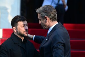 ΖΕΛΕΝΣΚΙ ΚΑΙ ΜΗΤΣΟΤΑΚΗΣ