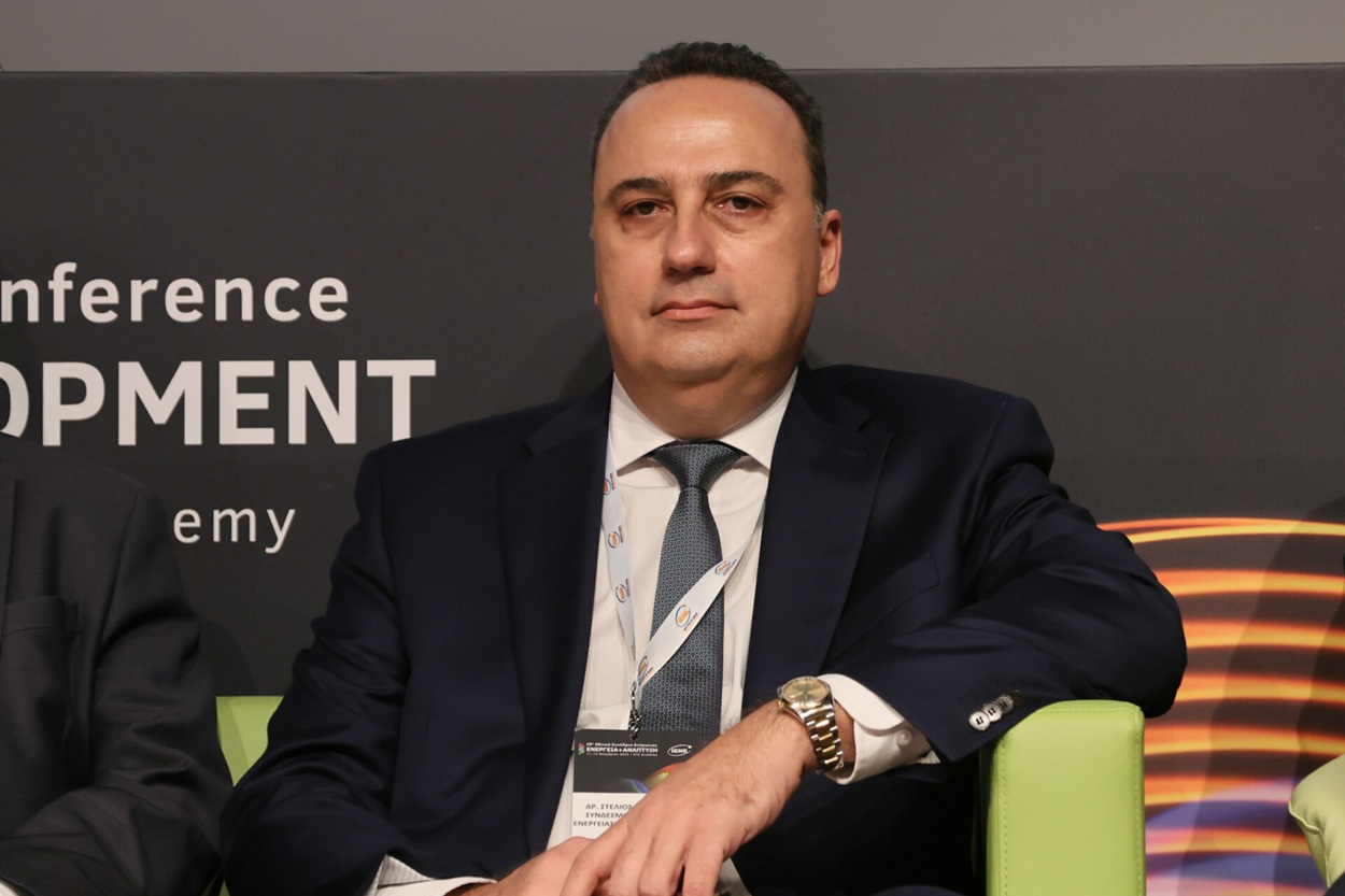 ΣΤΕΛΙΟΣ ΛΟΥΜΑΚΗΣ, ΣΠΕΦ