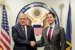 Συνάντηση Τάκη Θεοδωρικάκου με τον CEO της Κρατικής Αναπτυξιακής Τράπεζας των ΗΠΑ (DFC) Μπεν Μπλακ © ΔΤ