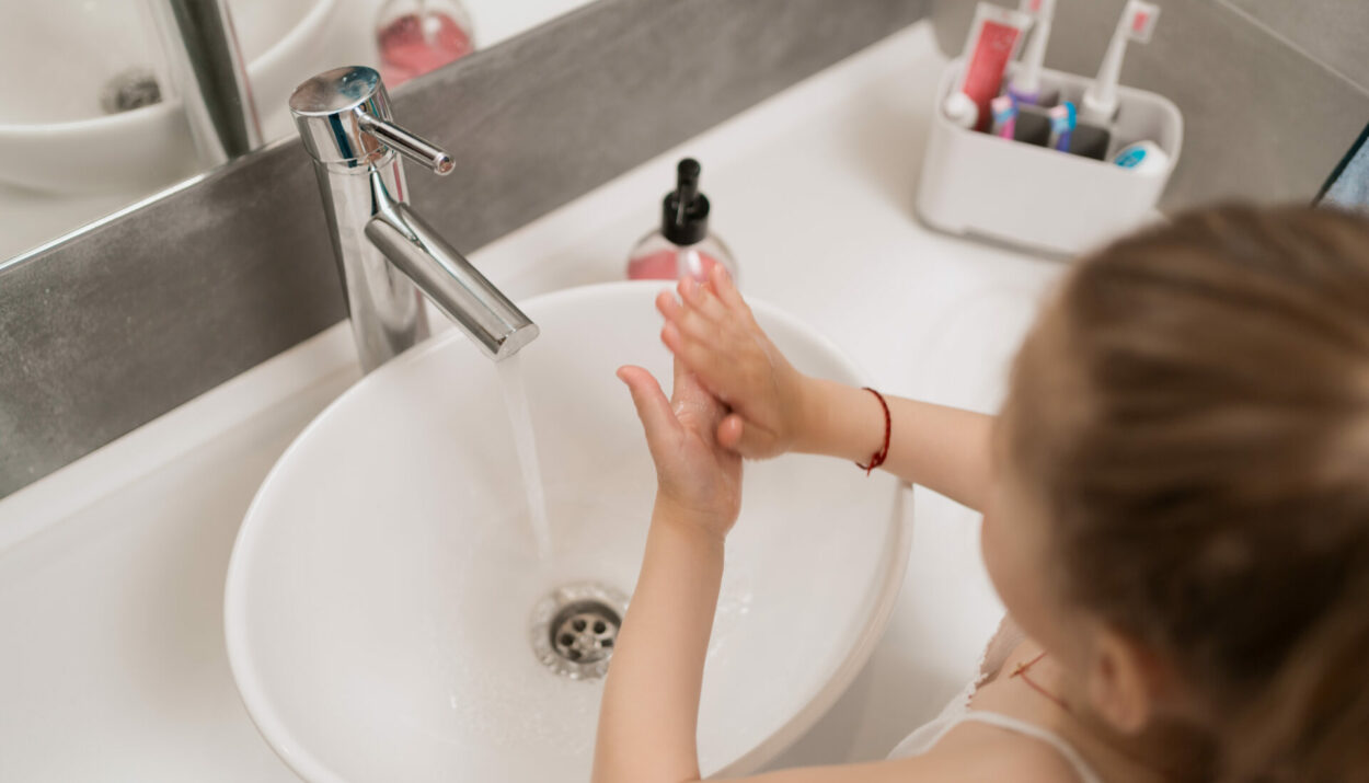 ΒΡΥΣΗ, ΝΕΡΟ