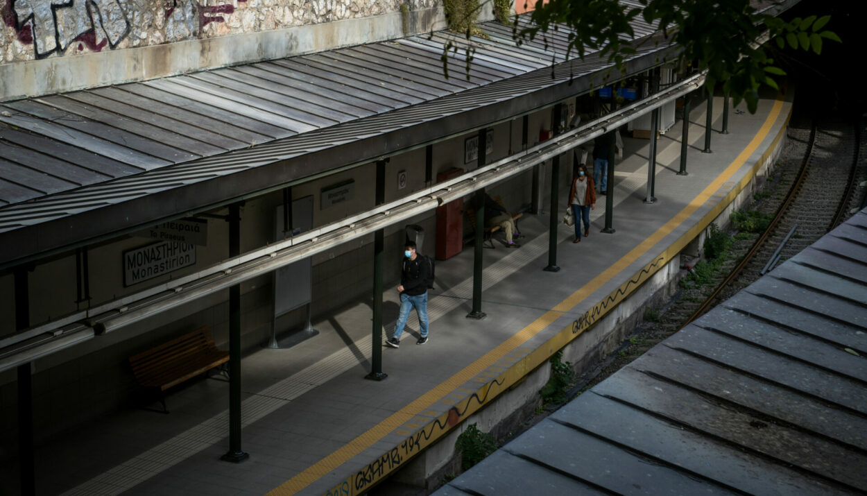 ΣΤΑΘΜΟΣ ΜΕΤΡΟ ΣΤΟ ΜΟΝΑΣΤΗΡΑΚΙ