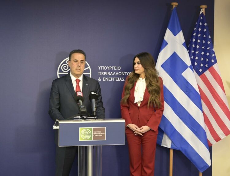 ΣΤΑΥΡΟΣ ΠΑΠΑΣΤΑΥΡΟΥ ΚΙΜΠΕΡΛΙ ΓΚΙΛΦΟΙΛ