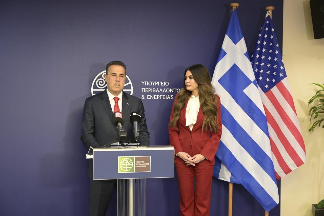 ΣΤΑΥΡΟΣ ΠΑΠΑΣΤΑΥΡΟΥ ΚΙΜΠΕΡΛΙ ΓΚΙΛΦΟΙΛ