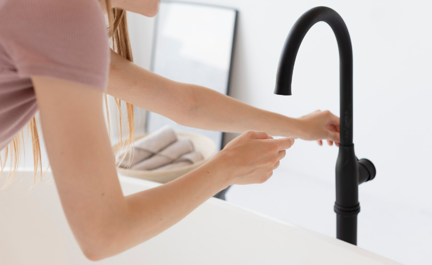 ΔΙΑΚΟΠΕΣ ΝΕΡΟΥ