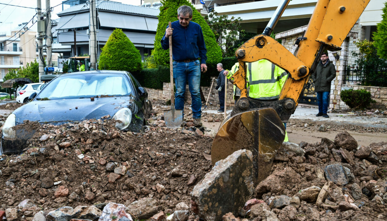 ΚΑΚΟΚΑΙΡΙΑ, ΓΛΥΦΑΔΑ